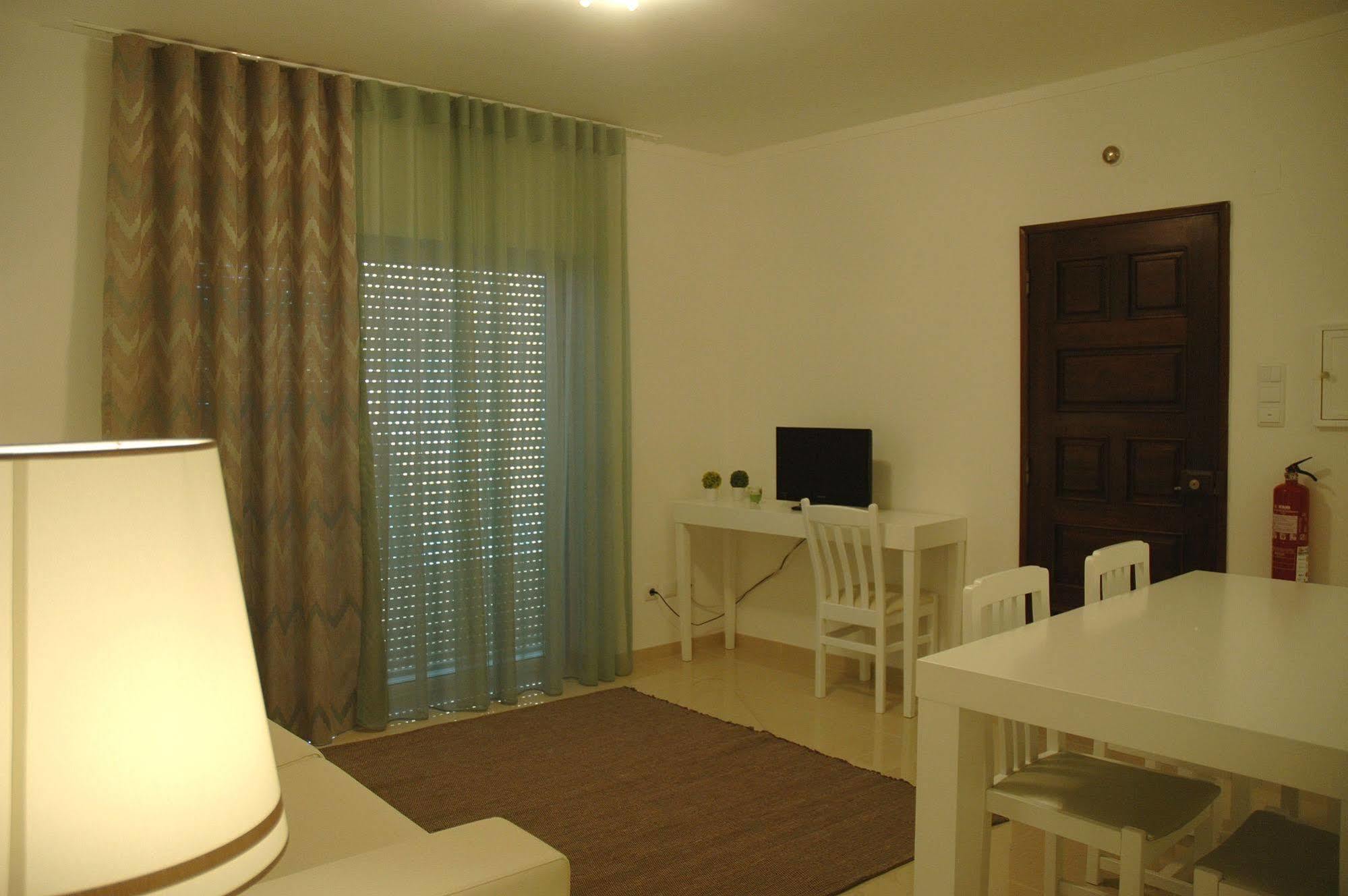 Hotel Dom Lourenco Areia Branca Exterior foto
